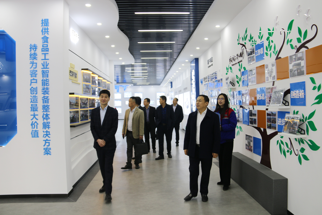 山東理工大學(xué)黨委常委、副校長(zhǎng)陳靖一行蒞臨銳智開展走訪調(diào)研活動(dòng)