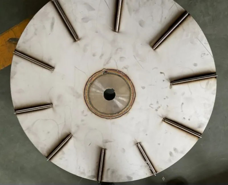 焊工標(biāo)兵欒俊杰：匠心獨運，品質(zhì)卓越